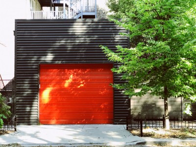 Comment fonctionne une porte de garage sectionnelle ?